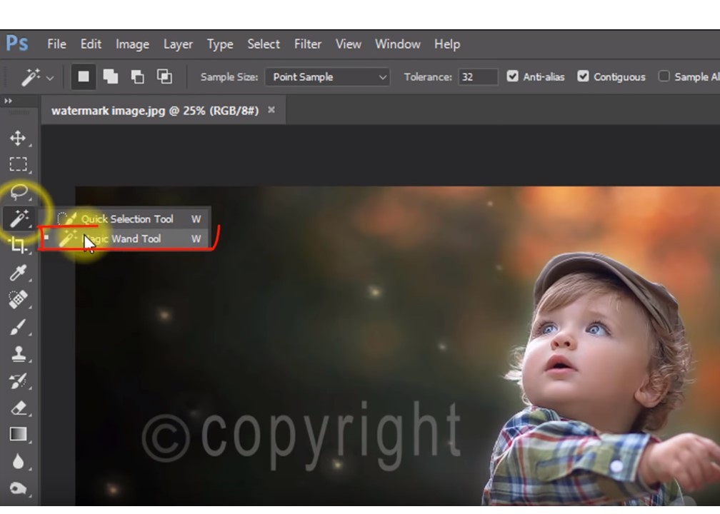 How to remove watermark in Photoshop